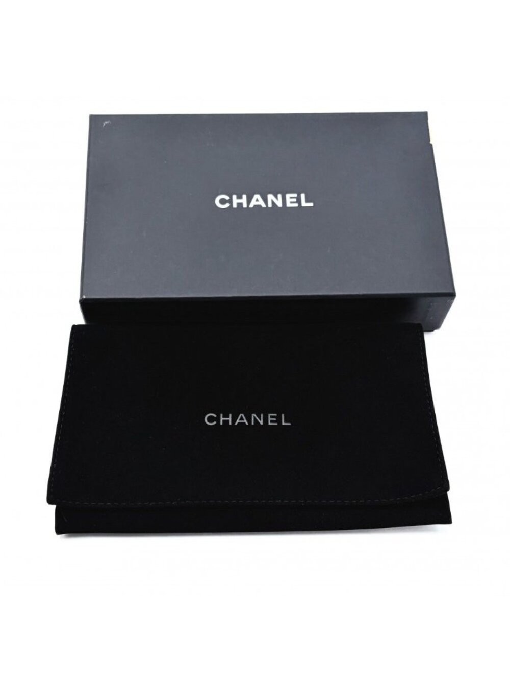 Chanel Wallet Zip Around Zip 19 Quilted CC Logo Lambskin Black Gold - Picture 8 of 8